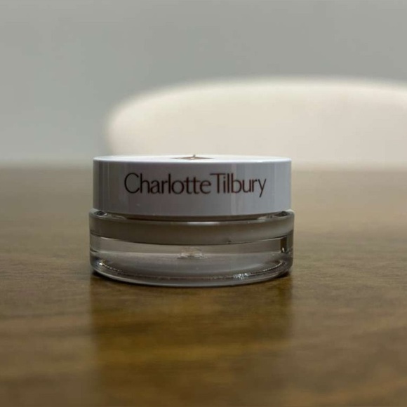 Charlotte Tilbury Magic Water Cream Gel-Cream Moisturiser 7ml (0433) - Picture 4 of 12